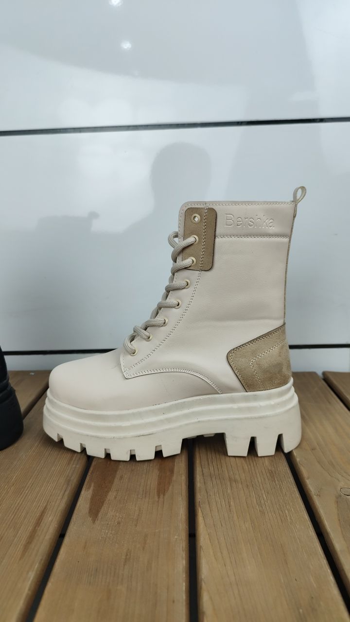 (502538) بوت ساقبلند