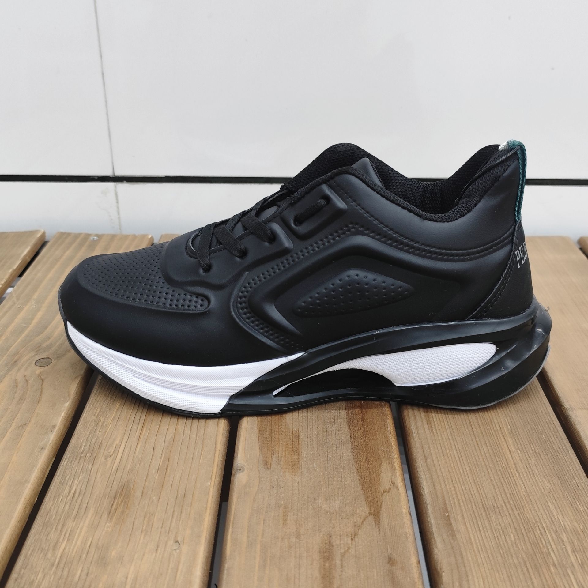 (502555) کتونی بدون ساق زیره بالنی